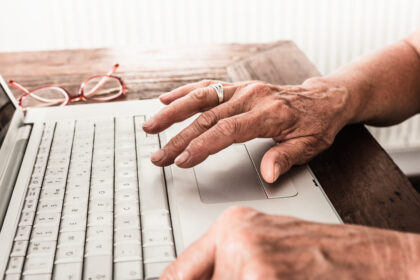 datos adultos mayores